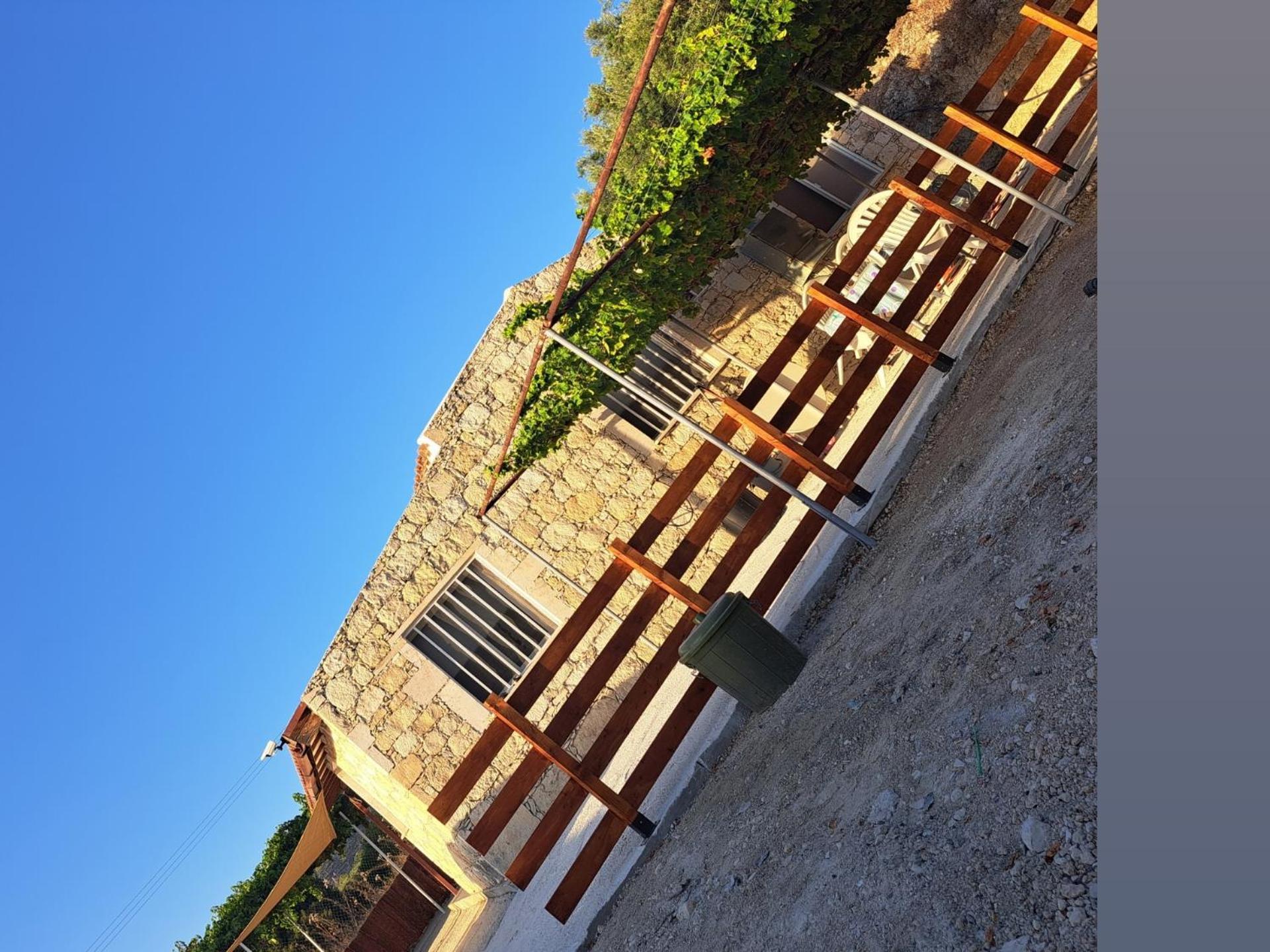 Andria Villa Peristerona  Luaran gambar